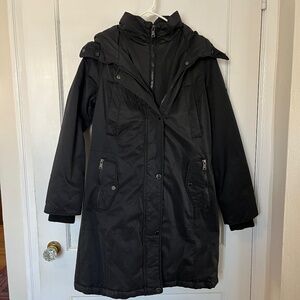 1 Madison Expedition Small Black Parka w/ hood and detachable fur